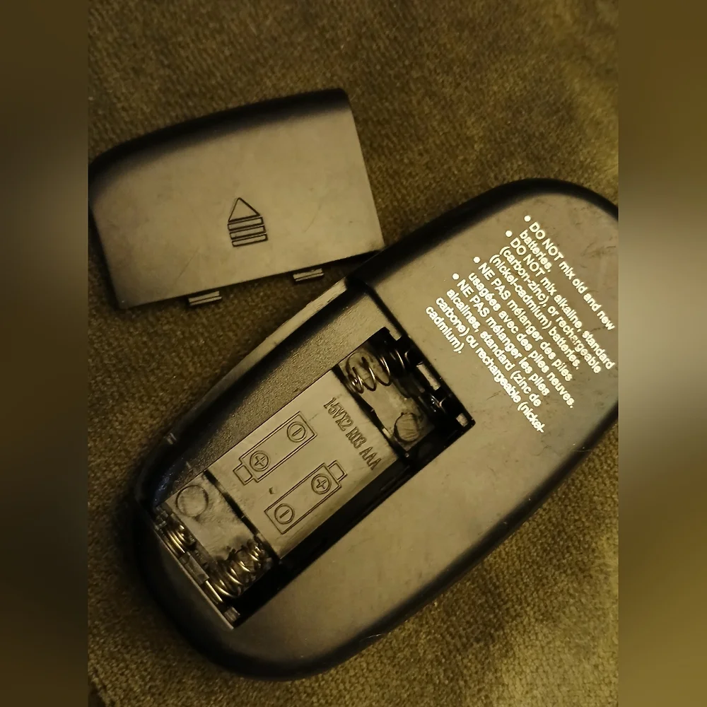 Holmes 15VX2R03 Control